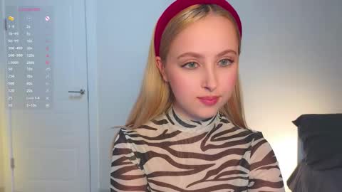  Im Chloe  i do FLASH BOOBS for new fan club online show from 02.07.26