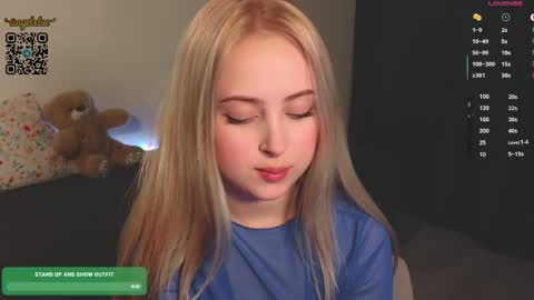  Im Chloe  i do FLASH BOOBS for new fan club online show from 05.13.26
