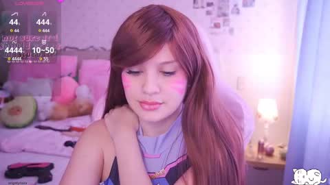 Snapshot of angelytaxx chatting on 02.09.25 Angel online show from 02.09.25