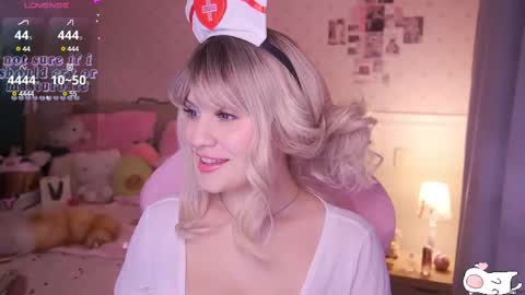 Snapshot of angelytaxx chatting on 03.08.25 Angel online show from 03.08.25