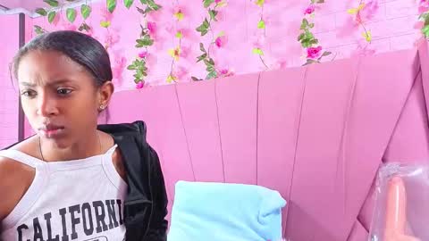 Anyega online show from 12.18.25