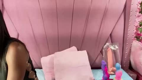 Anyega online show from 04.24.26