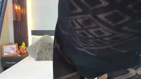 Snapshot of anghel_stone chatting on 06.18.26 Anghel Stone online show from 06.18.26