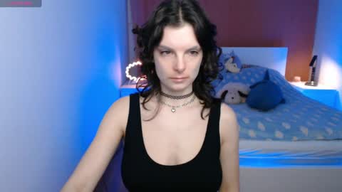 angie_faee online show from 12.19.24