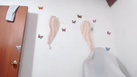 ints marianaroldan945 online show from 03.05.25