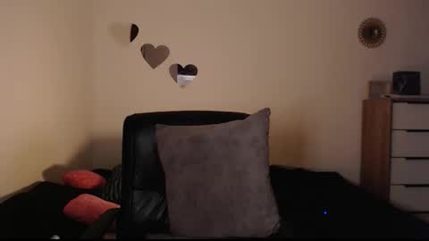 VALENTINA online show from 03.21.26