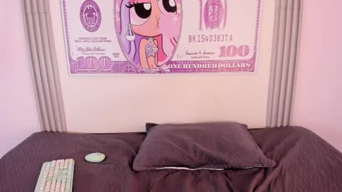 angy_avila online show from 12.23.25