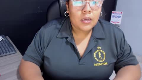 Snapshot of angy_ro12 chatting on 02.14.26 angy online show from 02.14.26