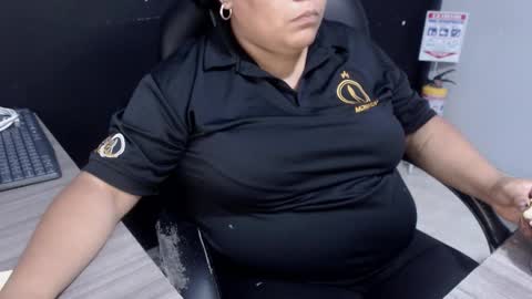 Snapshot of angy_ro12 chatting on 02.19.26 angy online show from 02.19.26