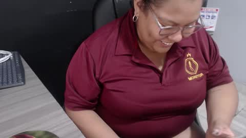 Snapshot of angy_ro12 chatting on 02.24.26 angy online show from 02.24.26