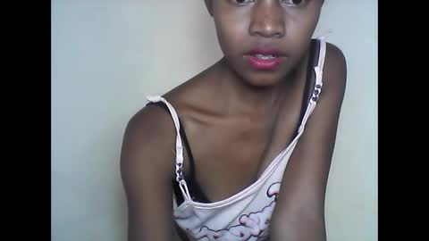 Snapshot of anicha_69 chatting on 06.09.26 anicha_69 online show from 06.09.26