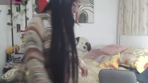 Snapshot of anii_mantilla chatting on 06.15.26 Anii Mantilla online show from 06.15.26