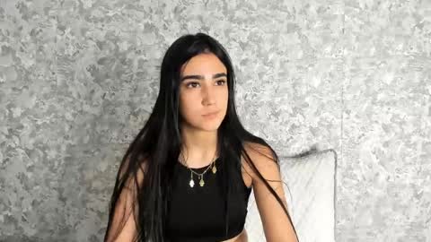 Snapshot of anika_h chatting on 04.29.26 anika_h online show from 04.29.26