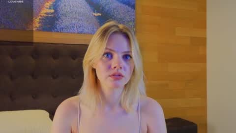 Snapshot of anika_heir chatting on 07.24.26 Alice online show from 07.24.26