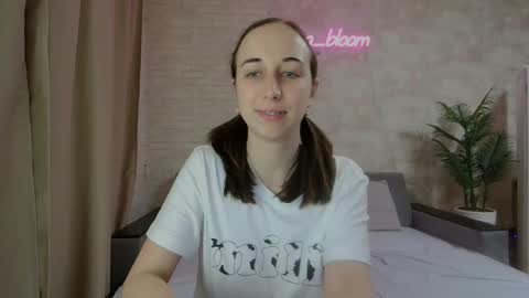 anikabloom online show from 01.21.25