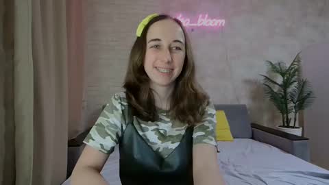 anikabloom online show from 01.31.25