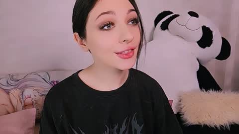 Snapshot of anita__cherry chatting on 12.15.24 Anita online show from 12.15.24