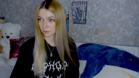 Snapshot of anita_moon_ chatting on 12.09.24 anita_moon_ online show from 12.09.24