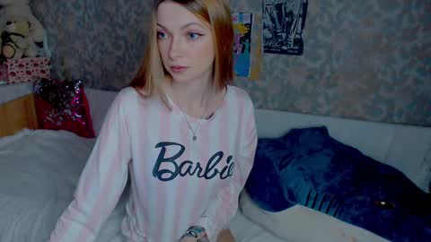 Snapshot of anita_moon_ chatting on 03.12.25 anita_moon_ online show from 03.12.25