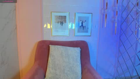 Anita online show from 12.28.24