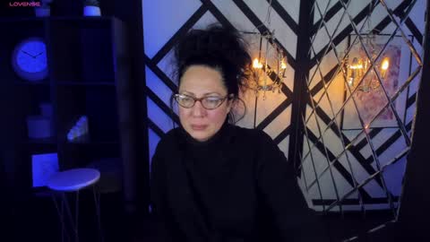 Anita online show from 12.29.24