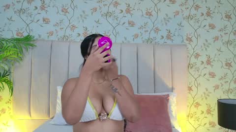 Snapshot of anita_sagegb chatting on 03.31.26 Dania Lpez online show from 03.31.26