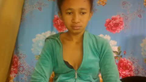 Snapshot of anitaazzh chatting on 06.24.26 anitaazzh online show from 06.24.26