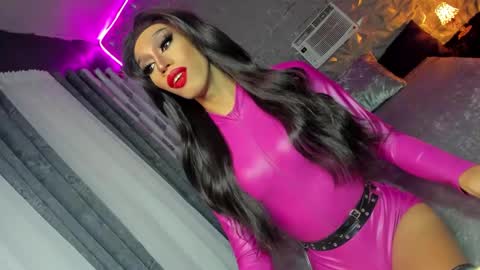 Snapshot of anitacruisze chatting on 01.23.25 Miss Ann online show from 01.23.25