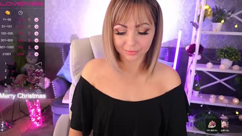 Snapshot of anitalevanta chatting on 12.28.24 Anita online show from 12.28.24