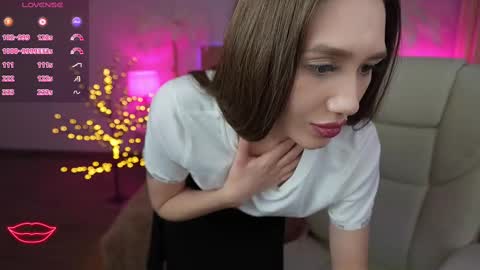 anittarays online show from 12.19.24