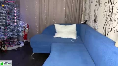 anjalin_sososok online show from 12.15.25