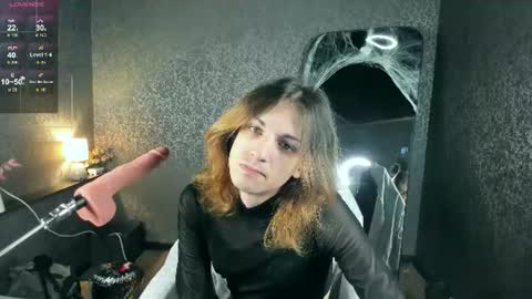 Snapshot of anjella_botton chatting on 06.17.26 Angel online show from 06.17.26