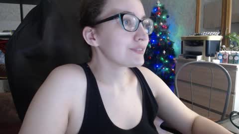 Snapshot of ankey_rayah chatting on 01.15.25 Nameless online show from 01.15.25