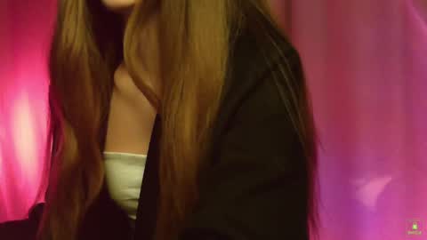 Anna online show from 02.19.25