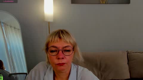 ann_annise online show from 03.28.26
