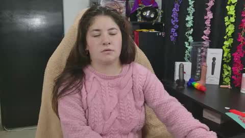 Only fans   online show from 12.22.25