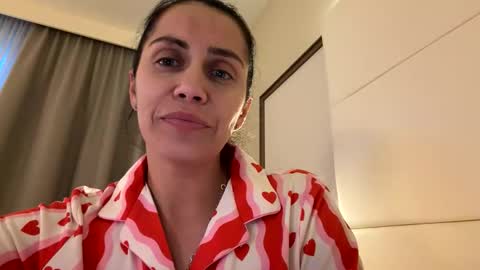 Snapshot of anna___25 chatting on 05.22.26 Anna online show from 05.22.26