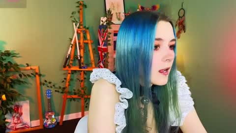 Violett online show from 01.20.25