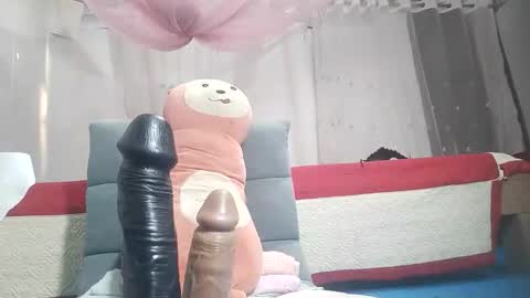 Snapshot of anna_ellen22 chatting on 04.17.26 anna_ellen22 online show from 04.17.26