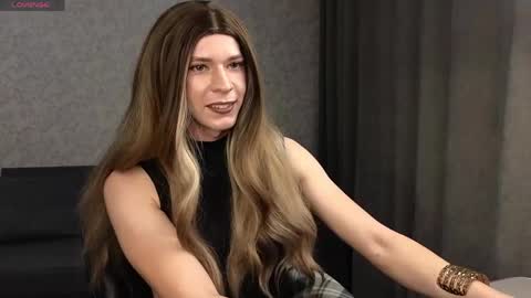 Snapshot of anna_inheart chatting on 04.12.26 Anna online show from 04.12.26