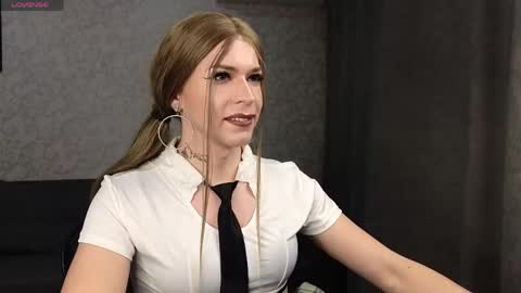 Anna online show from 05.14.26