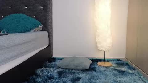 Snapshot of anna_joness chatting on 02.24.25 Anna online show from 02.24.25