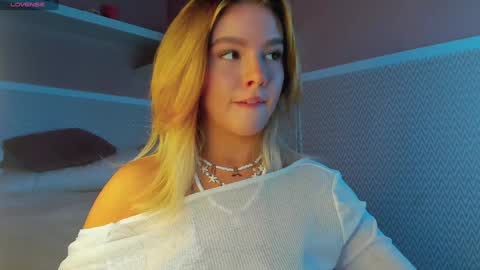 Snapshot of anna_robinson chatting on 02.02.25 Anna online show from 02.02.25