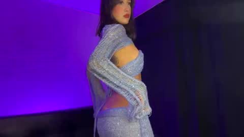 annaa__ online show from 02.14.25