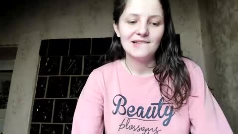 annaahcharm online show from 12.28.24