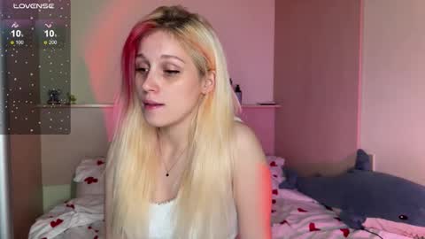 Annabel online show from 09.21.25