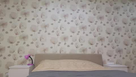 annabel_themoon online show from 09.30.25