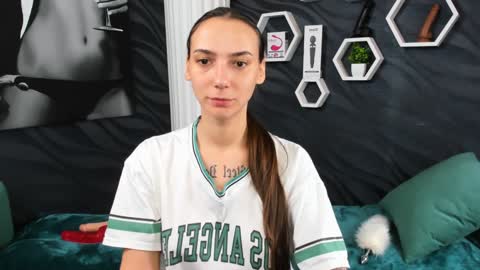 annabishop online show from 01.27.25