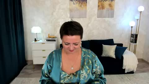 Snapshot of annacorlane chatting on 05.22.26 annacorlane online show from 05.22.26
