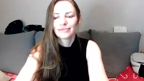 annadiamond1 online show from 07.20.26